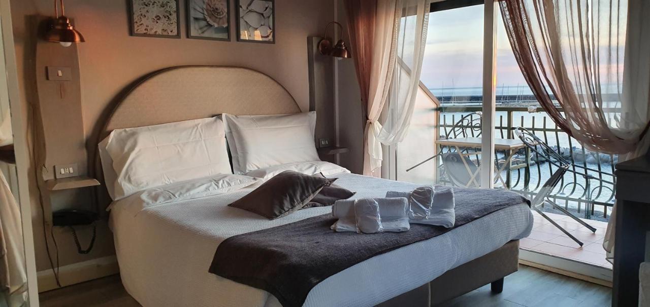 Hotel Zia Piera Chiavari Dış mekan fotoğraf