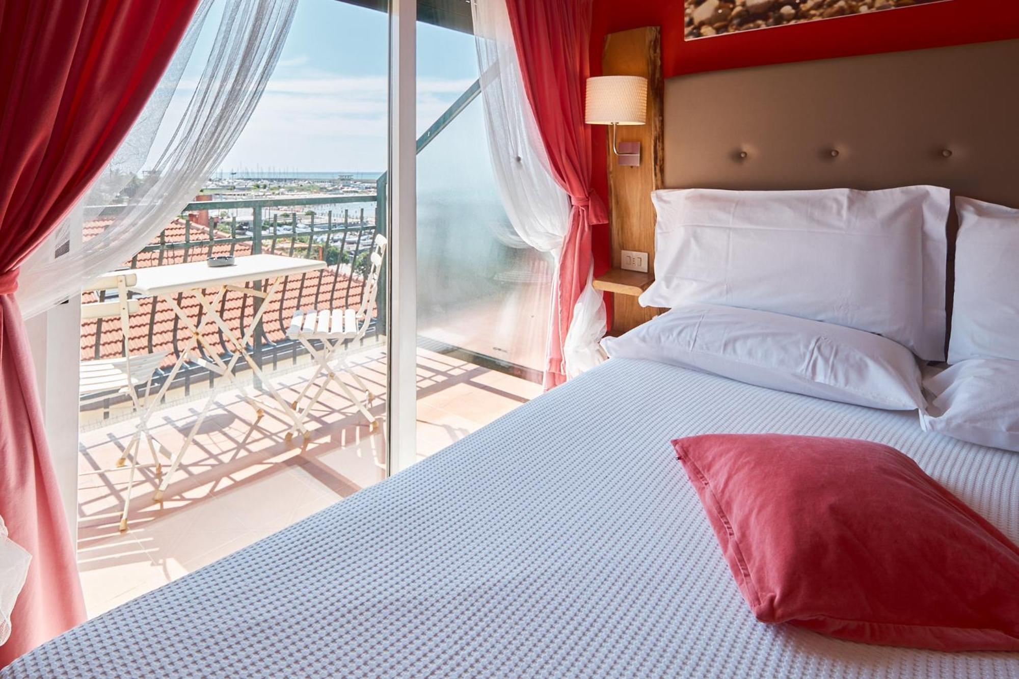 Hotel Zia Piera Chiavari Dış mekan fotoğraf