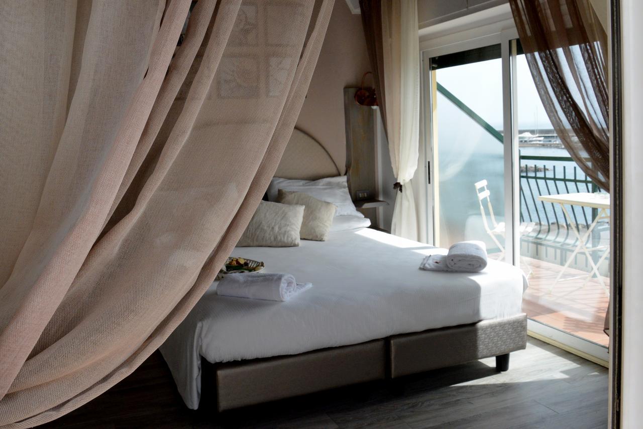 Hotel Zia Piera Chiavari Dış mekan fotoğraf